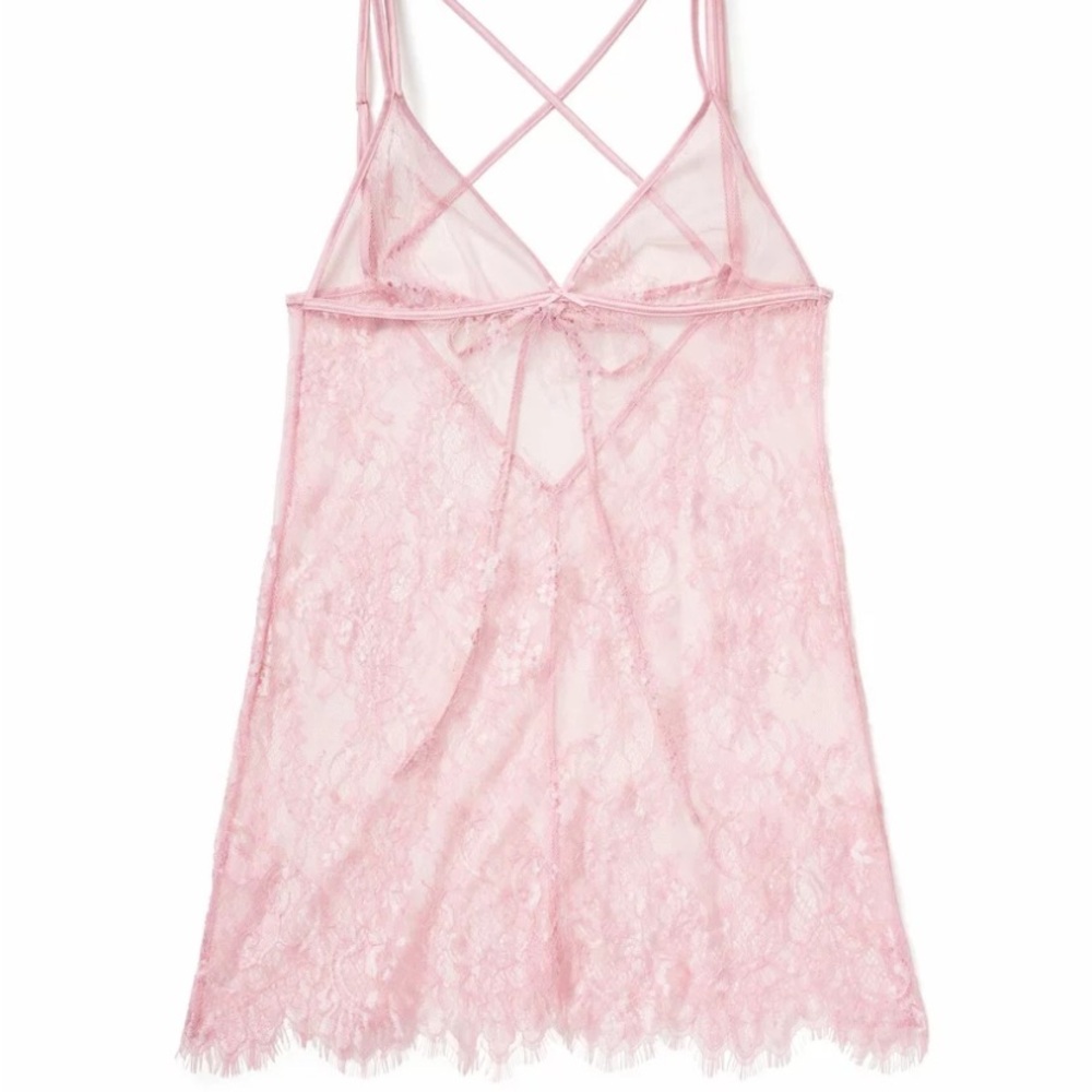 NWT.  2XL   purchased recently, but was unable to return it.